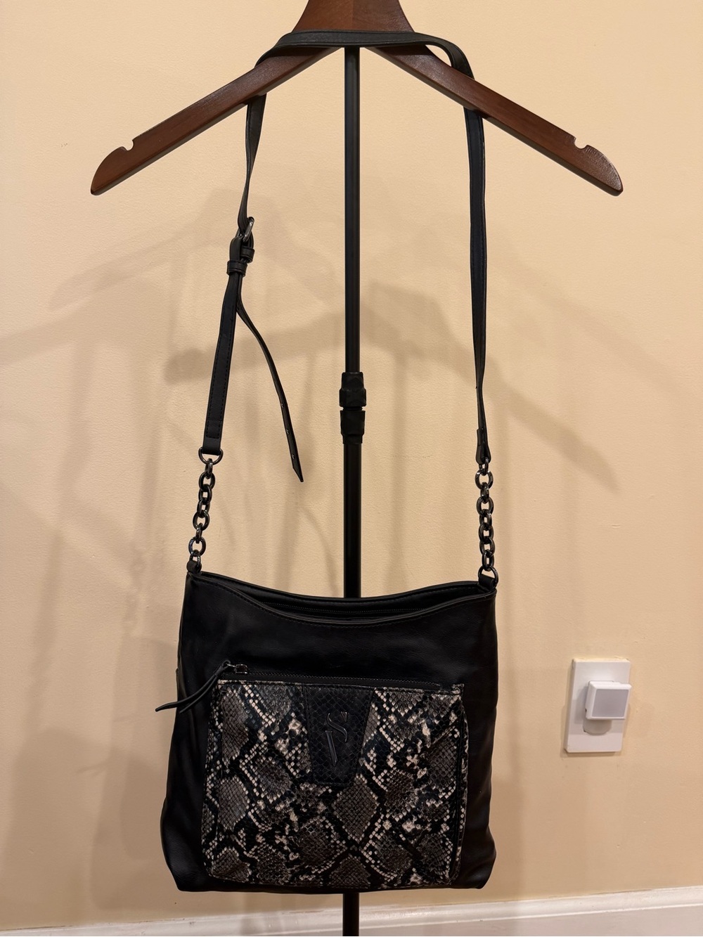 Vera Wang Black Crossbody Bag with Snake-Print Front Pocket